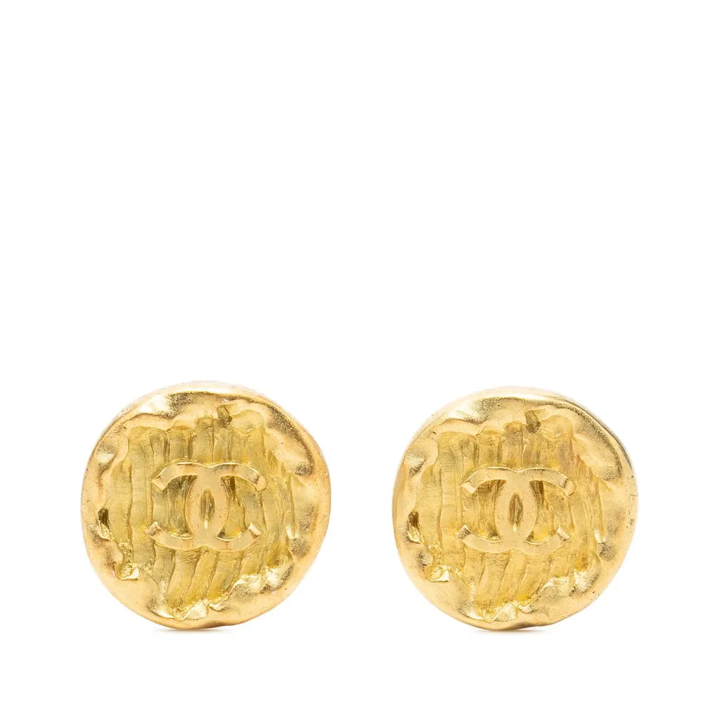 Chanel CC Gold Plated Round Clip On Earrings Gold Metal Very good - Front View