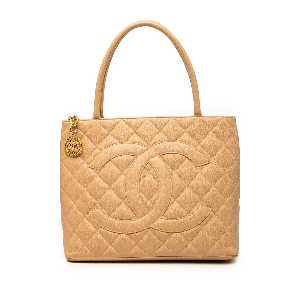 Chanel Caviar Medallion Tote Beige Leather Very good - Front View