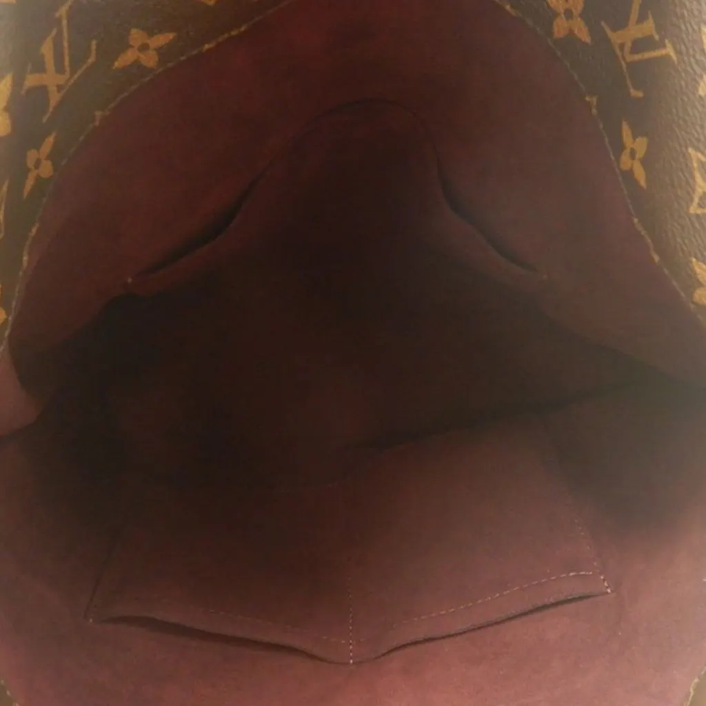 Louis Vuitton Monogram Melie Satchel Brown Very good - Model View