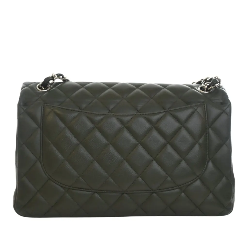 Chanel Jumbo Classic Caviar Double Flap Green Leather Very good - Model View