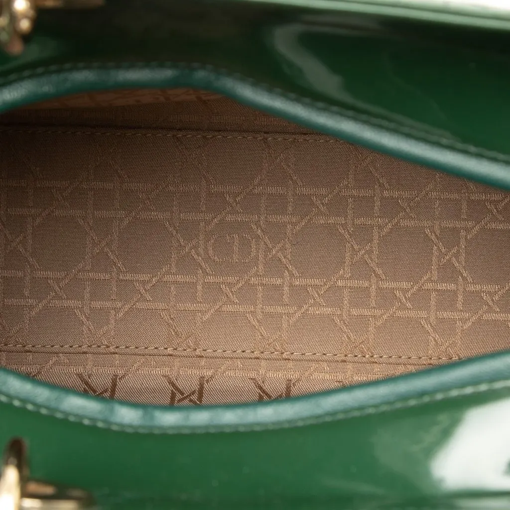 Dior Large Patent Cannage Lady Dior Green Leather Very good - Model View