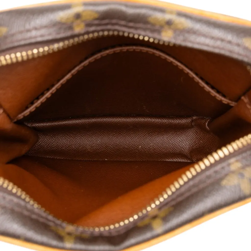 Louis Vuitton Monogram Danube Brown Canvas Very good - Model View
