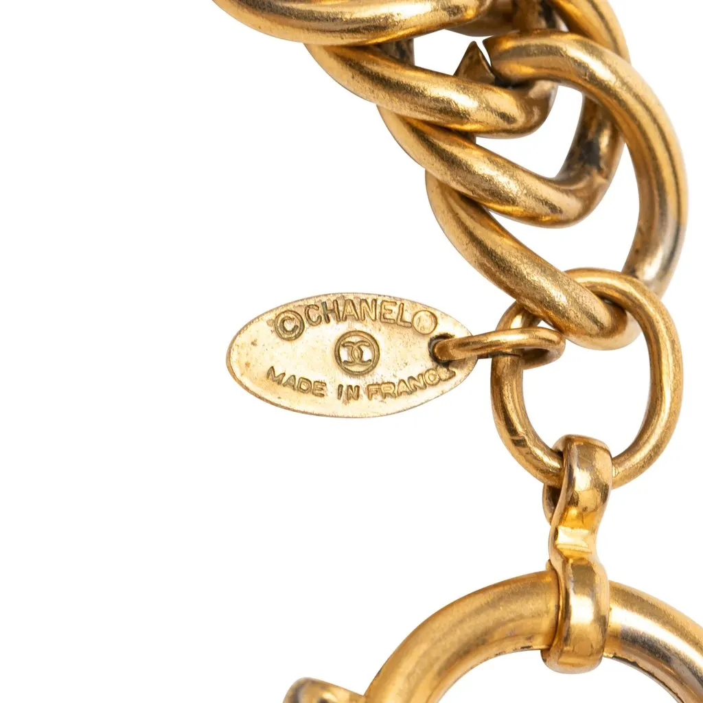 Chanel Gold Plated 31 Rue Cambon Logo Charm Bracelet Gold Metal Very good - Model View