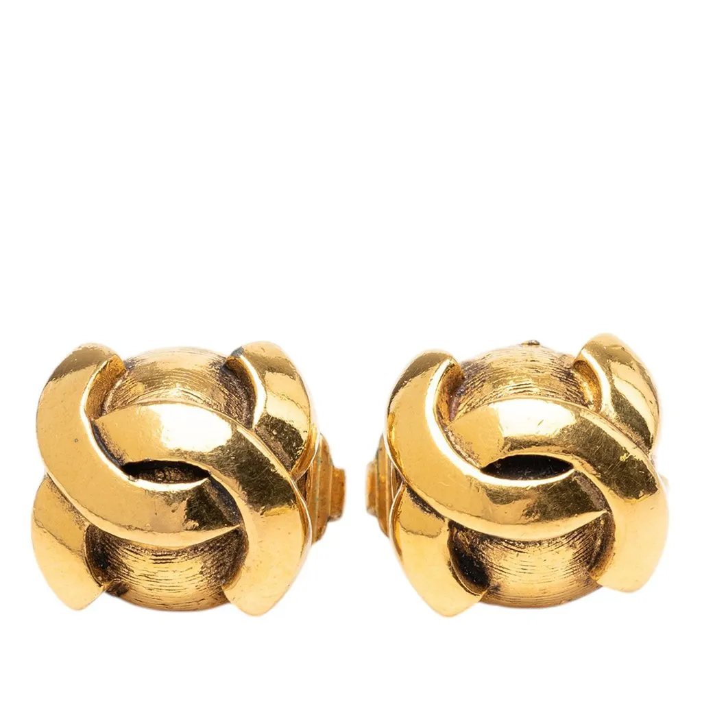 Chanel CC Gold Plated Round Clip On Earrings Gold Metal Very good - Front View