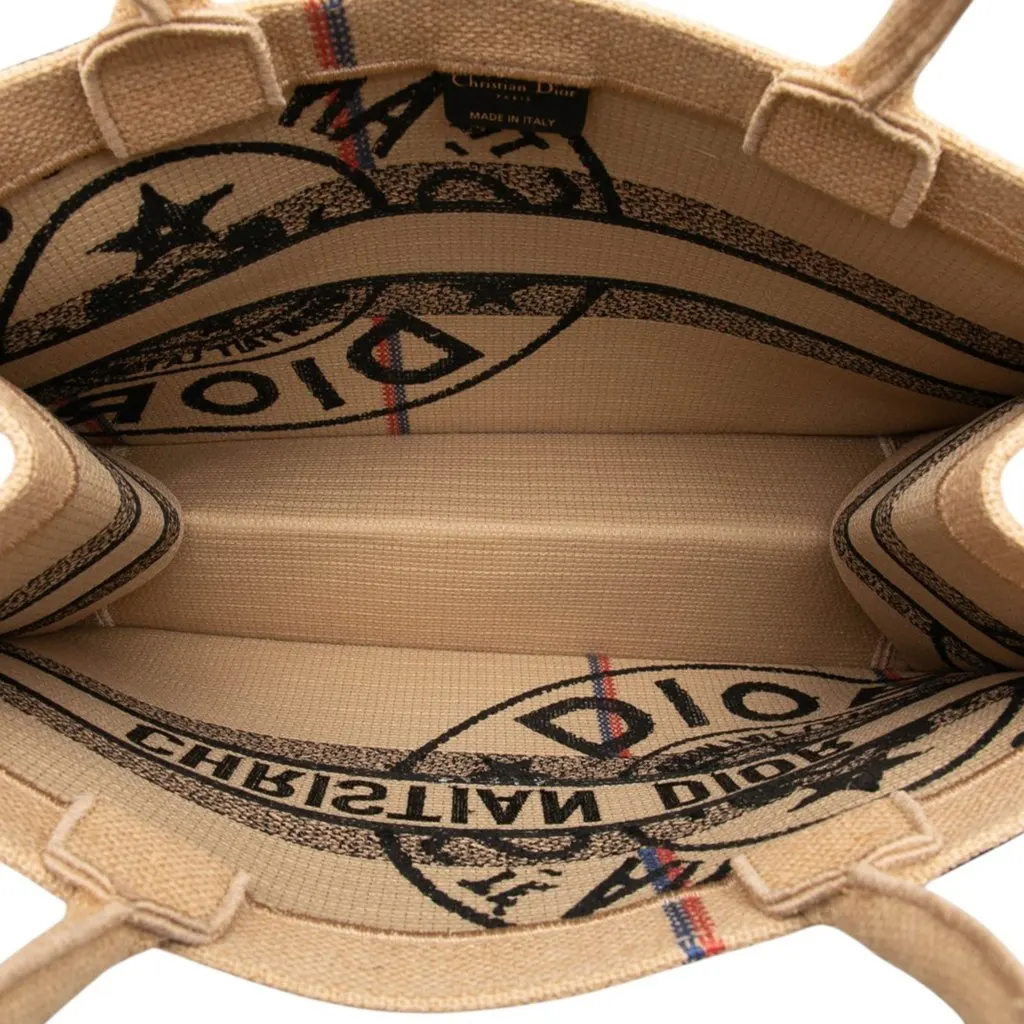 Dior Medium Jute Embroidered Book Tote Beige Very good - Model View
