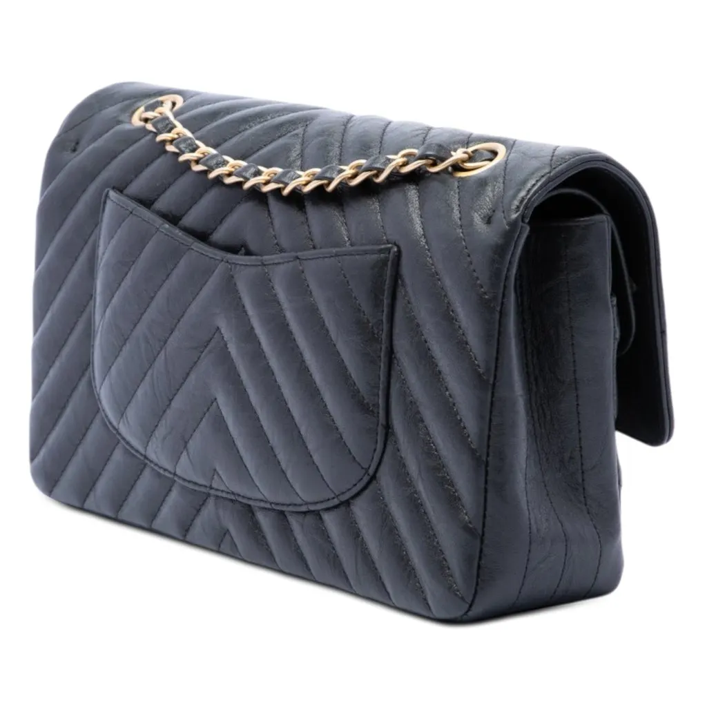 Chanel Medium Classic Chevron Crumpled Calfskin Double Flap Black Leather Very good - Back View