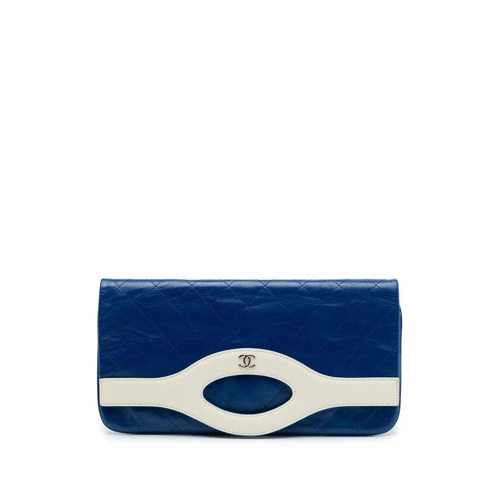 Chanel Large Bicolor Quilted Aged Calfskin 31 Clutch Blue Leather Very good - Front View