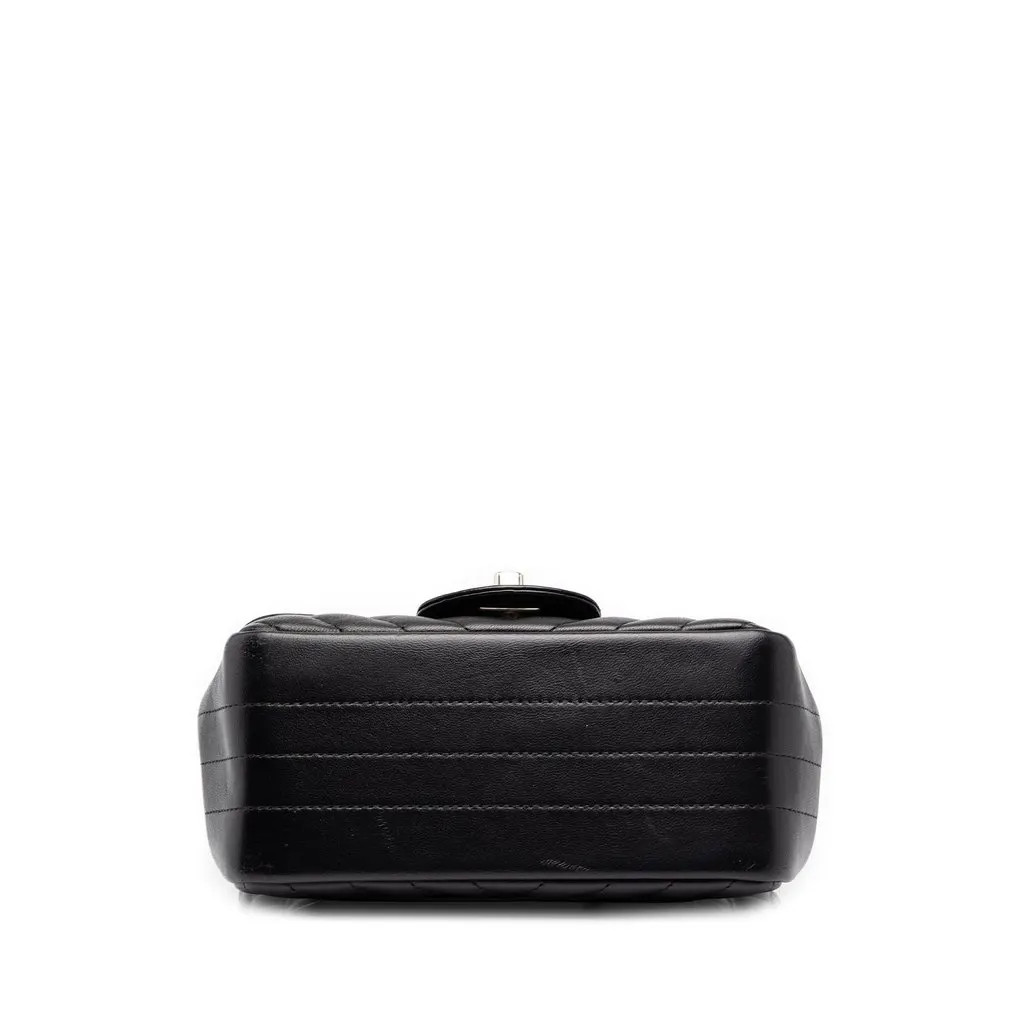 Chanel Mini Square Classic Chevron Lambskin Single Flap Black Leather Very good - Inside View