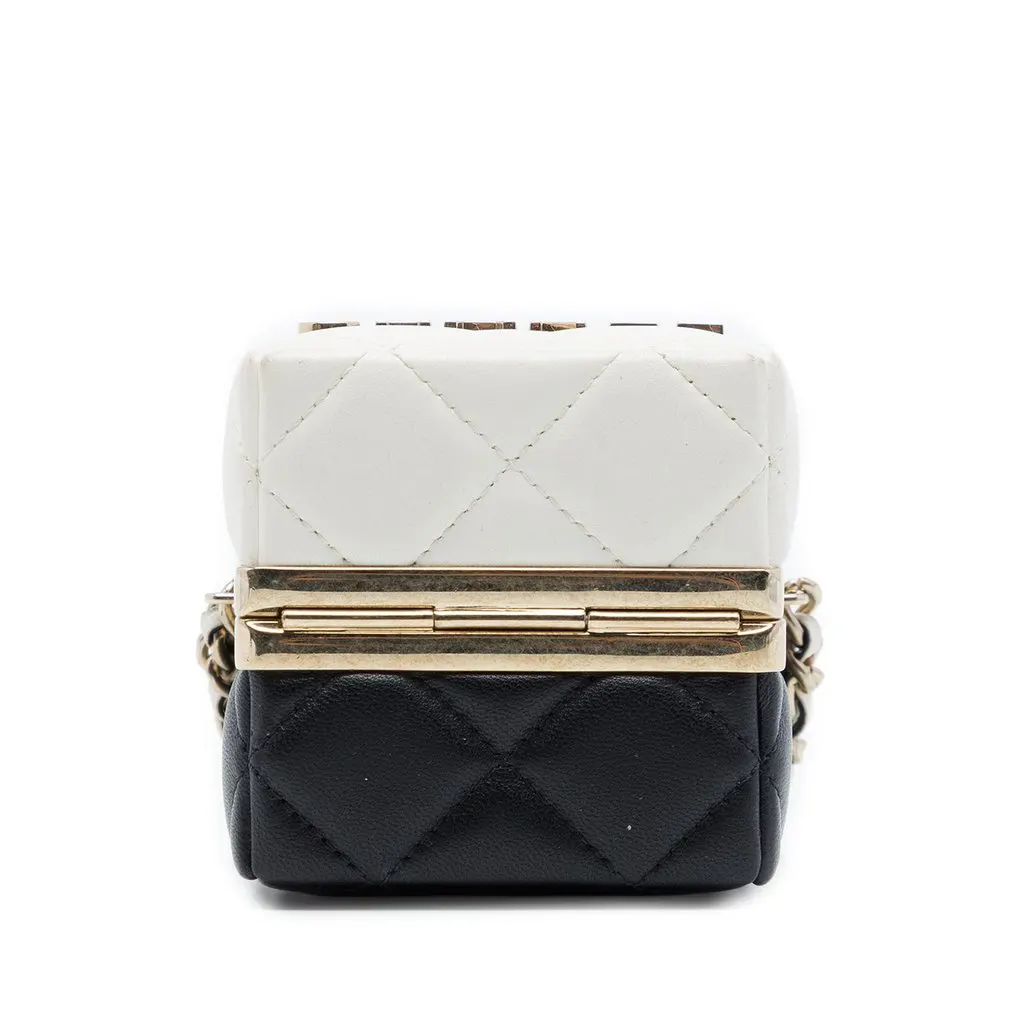Chanel Bicolor Quilted Lambskin Cube Clutch with Chain White Leather Very good - Inside View