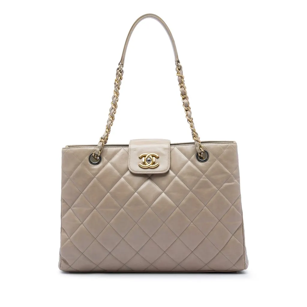 Chanel Quilted Glazed Calfskin Daily Walk Tote Beige Leather Very good - Front View