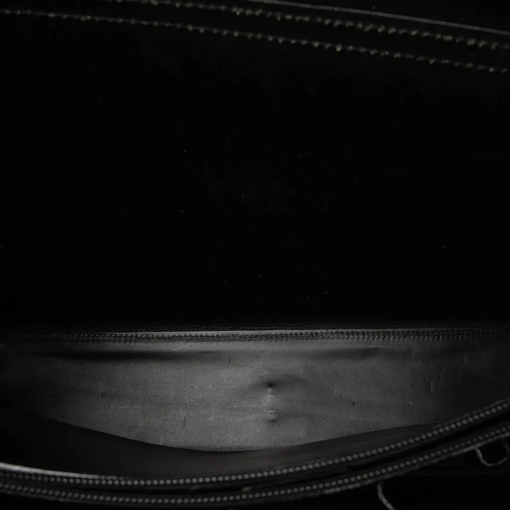 Gucci Calfskin Briefcase Black Leather Very good - Model View