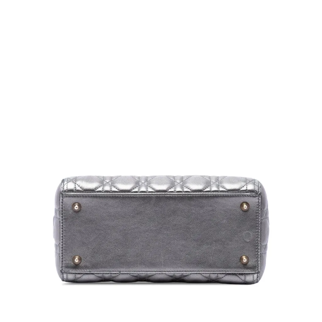 Dior Medium Metallic Lambskin Cannage Lady Dior Silver Leather Very good - Inside View