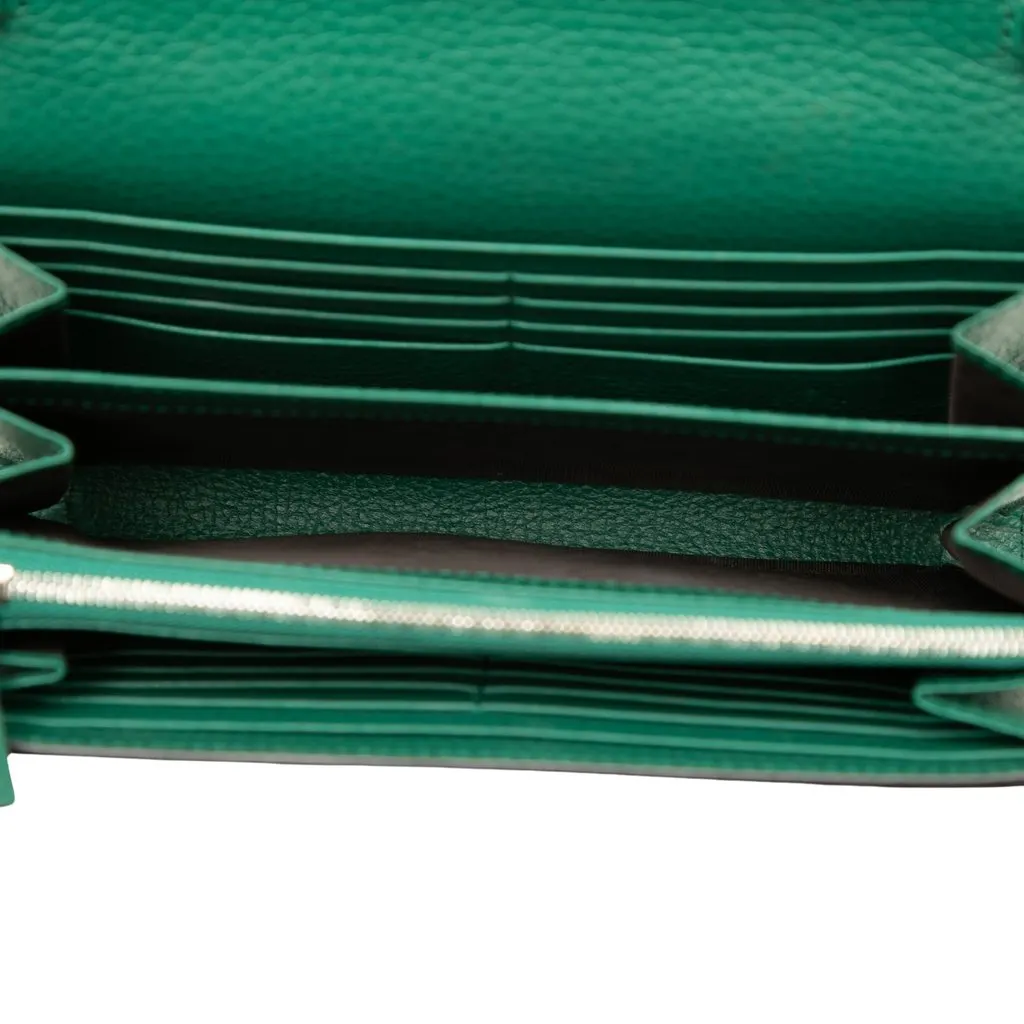 Gucci Calfskin Dionysus Wallet on Chain Green Leather Good - Model View