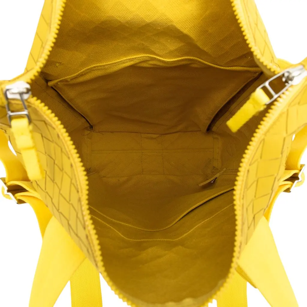 Bottega Veneta Rubber Intrecciato Buffer Backpack Yellow Polyester Very good - Model View