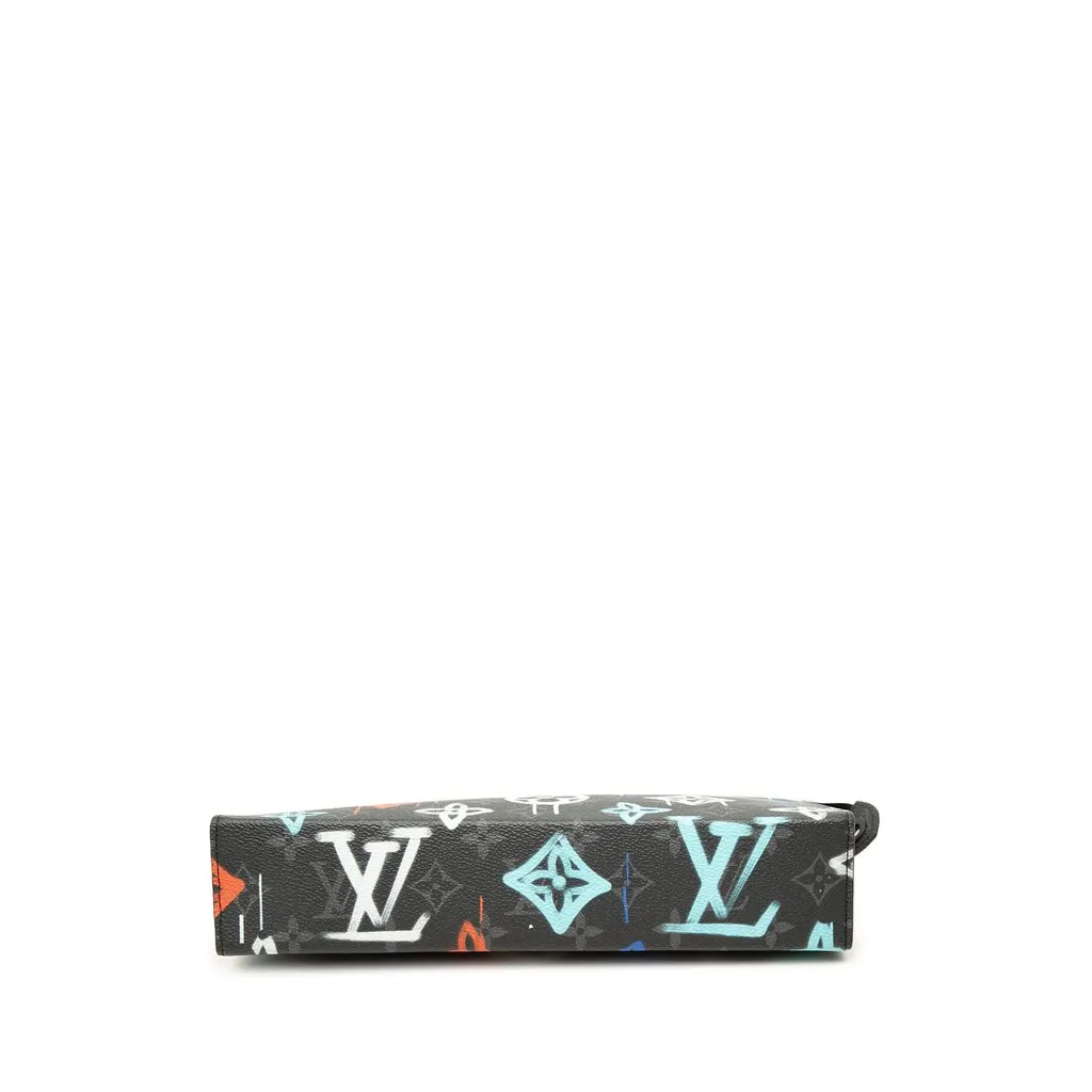 Louis Vuitton Monogram Eclipse Graffiti Pochette Voyage MM Black Canvas Very good - Inside View