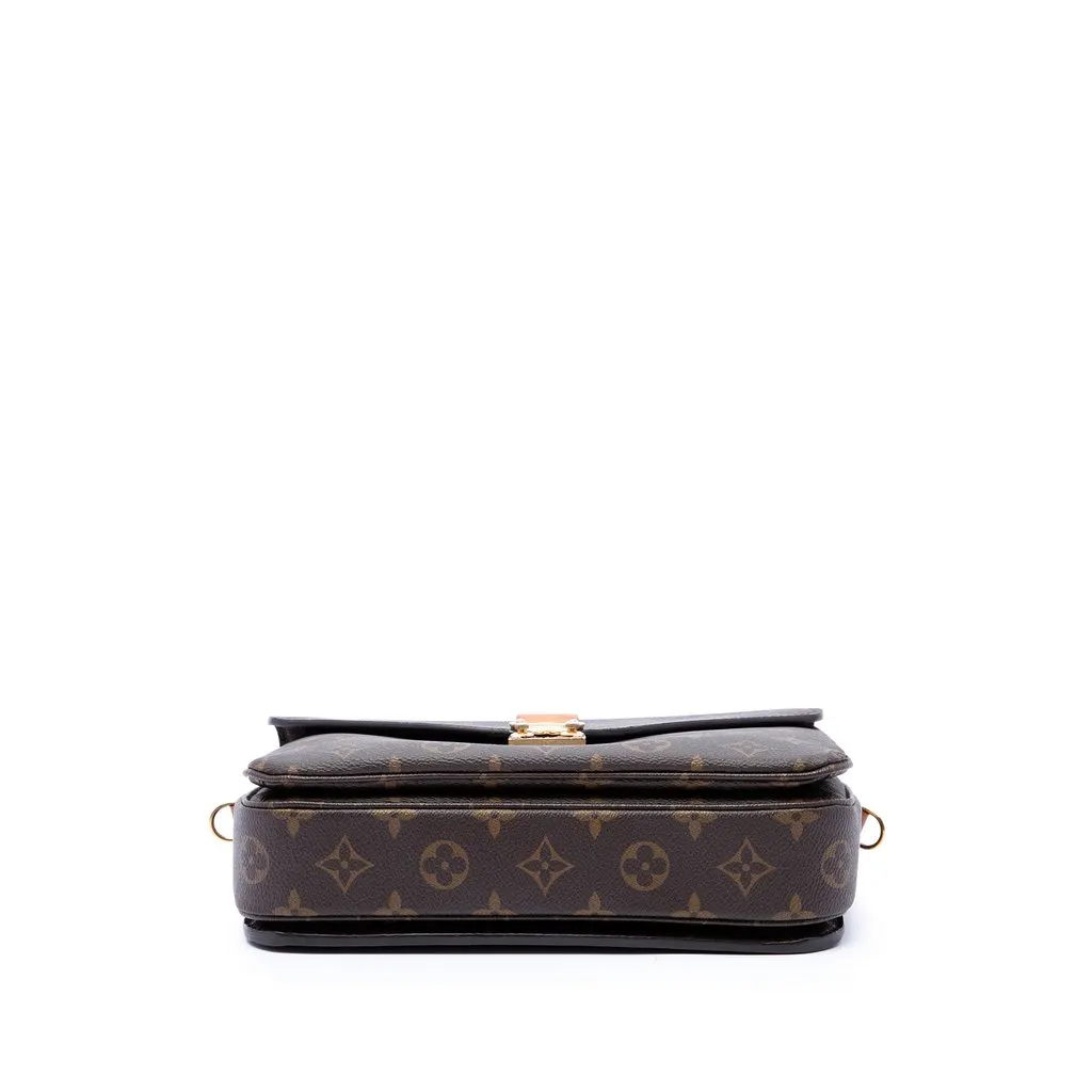 Louis Vuitton Monogram Pochette Metis Brown Very good - Inside View