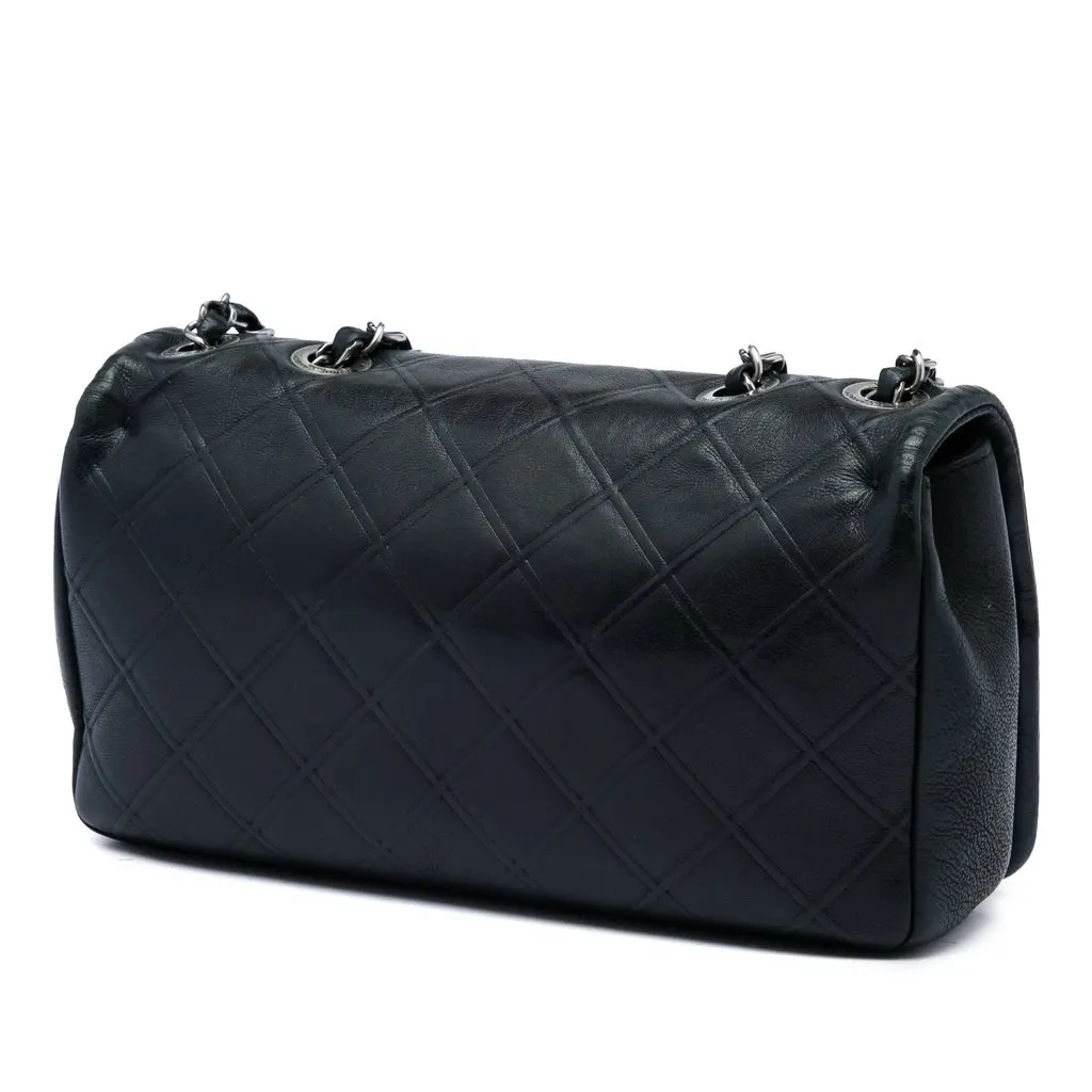 Chanel Medium Diamond Embossed Calfskin New Chic Flap Black Leather Very good - Back View
