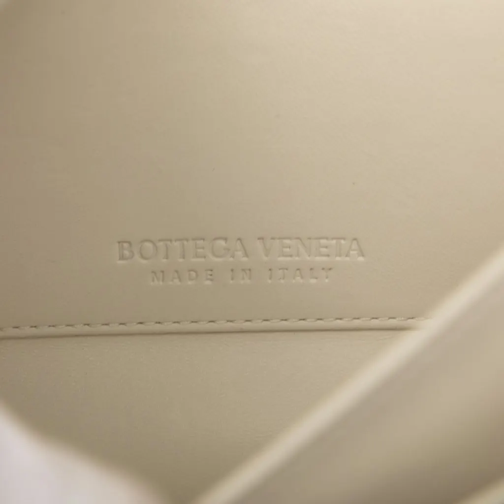 Bottega Veneta Medium Leather Mount Envelope Chain Bag White Leather Very good - Box View