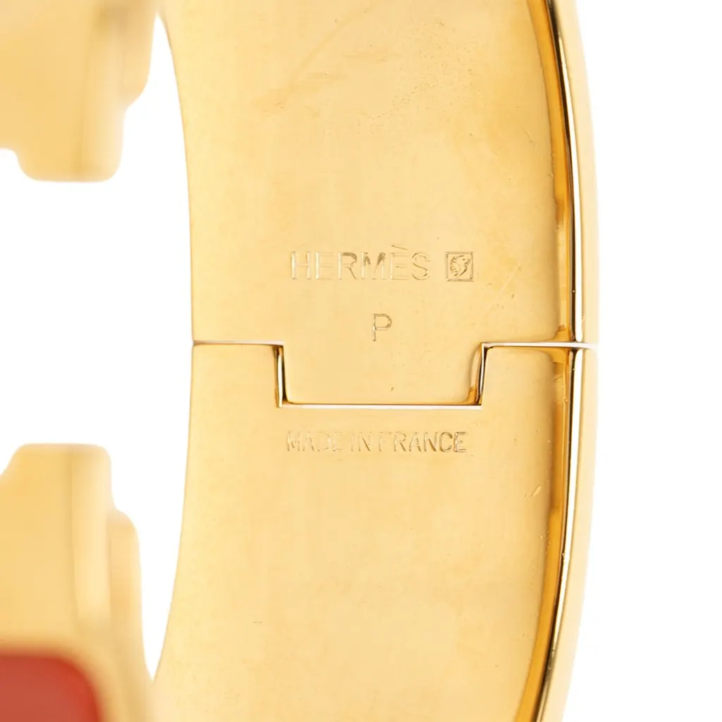 Hermès Wide Enamel Clic H Bracelet PM Orange Very good - Model View