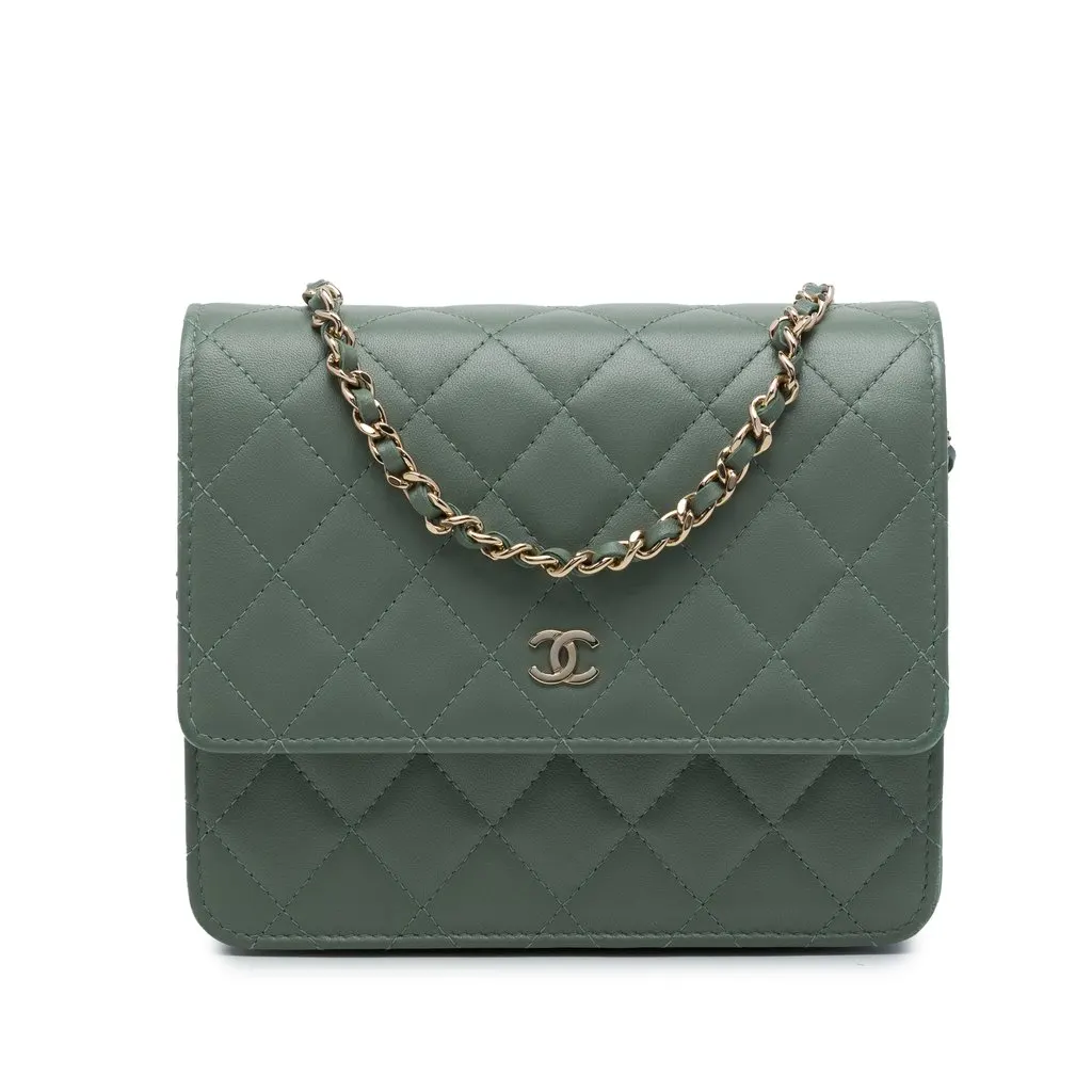 Chanel CC Square Quilted Lambskin Wallet on Chain Green Leather Very good - Front View