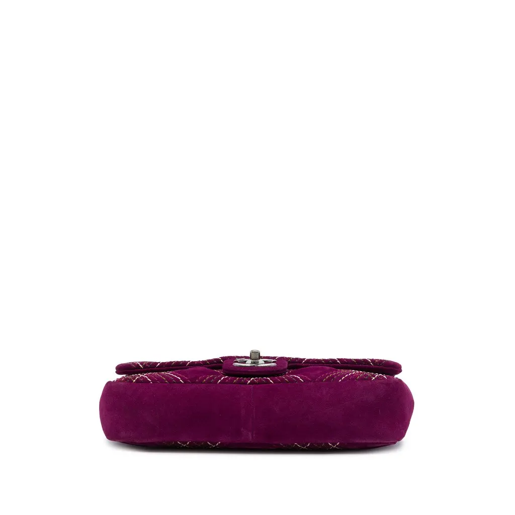 Chanel Paris Edinburgh Medium Stitched Suede Saltire Single Flap Purple Suede Very good - Inside View