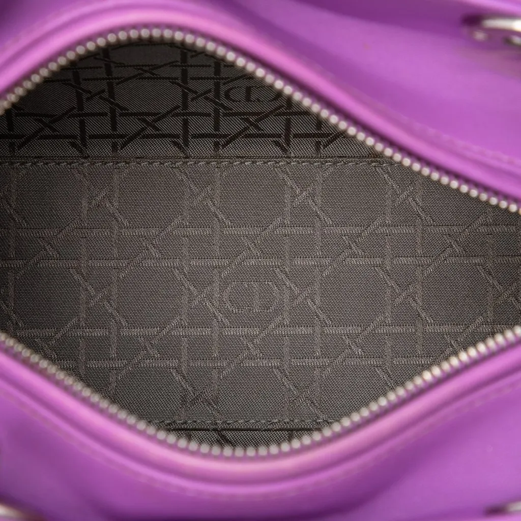 Dior Medium Lambskin Cannage Lady Dior Purple Leather Very good - Model View
