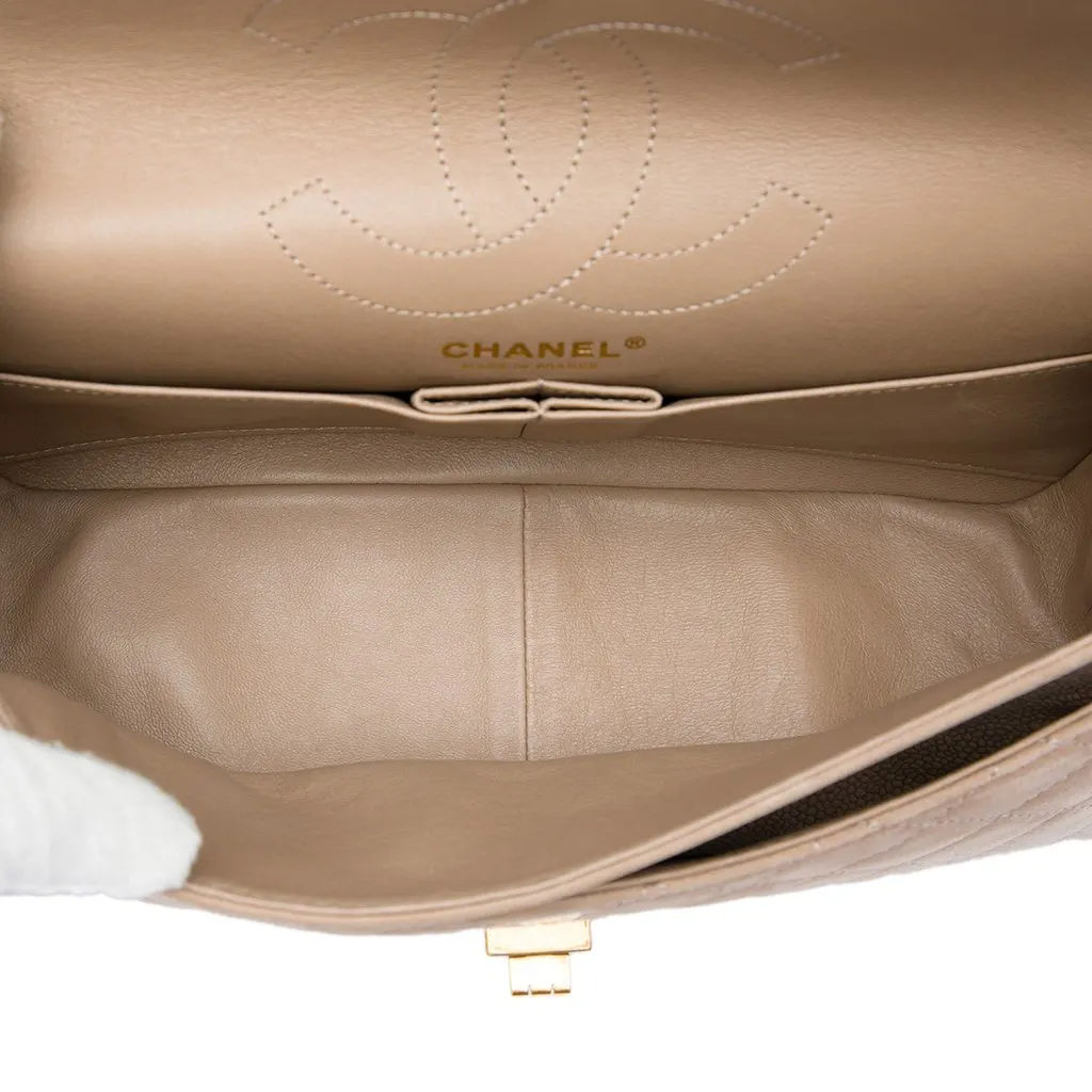 Chanel Quilted Caviar Reissue 2.55 Double Flap 226 Brown Leather Very good - Model View