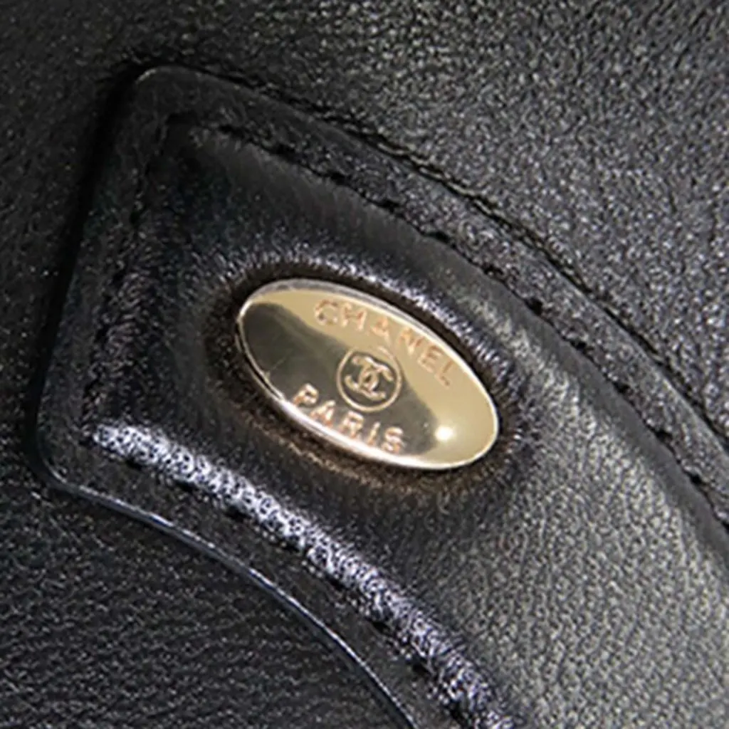 Chanel Lambskin CC Mania Camera Bag Black Leather Very good - Box View