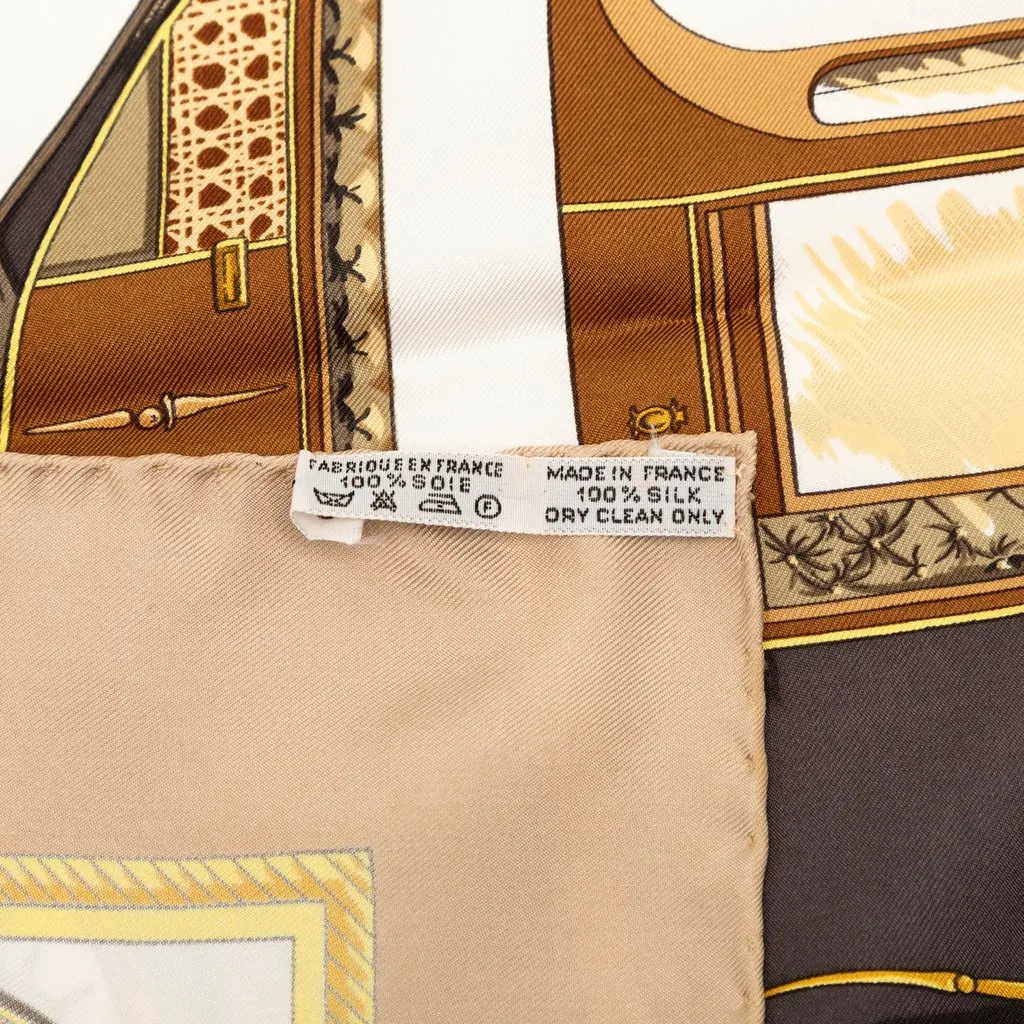Hermès Les Voitures a Transformation Silk Scarf 90 White Very good - Box View