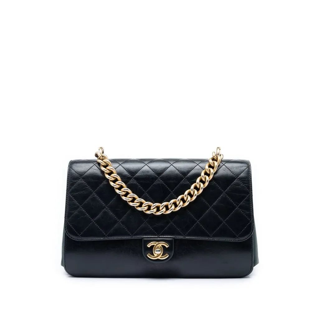Chanel Paris Cosmopolite Medium Quilted Calfskin Straight Lined Flap Black Leather Very good - Front View