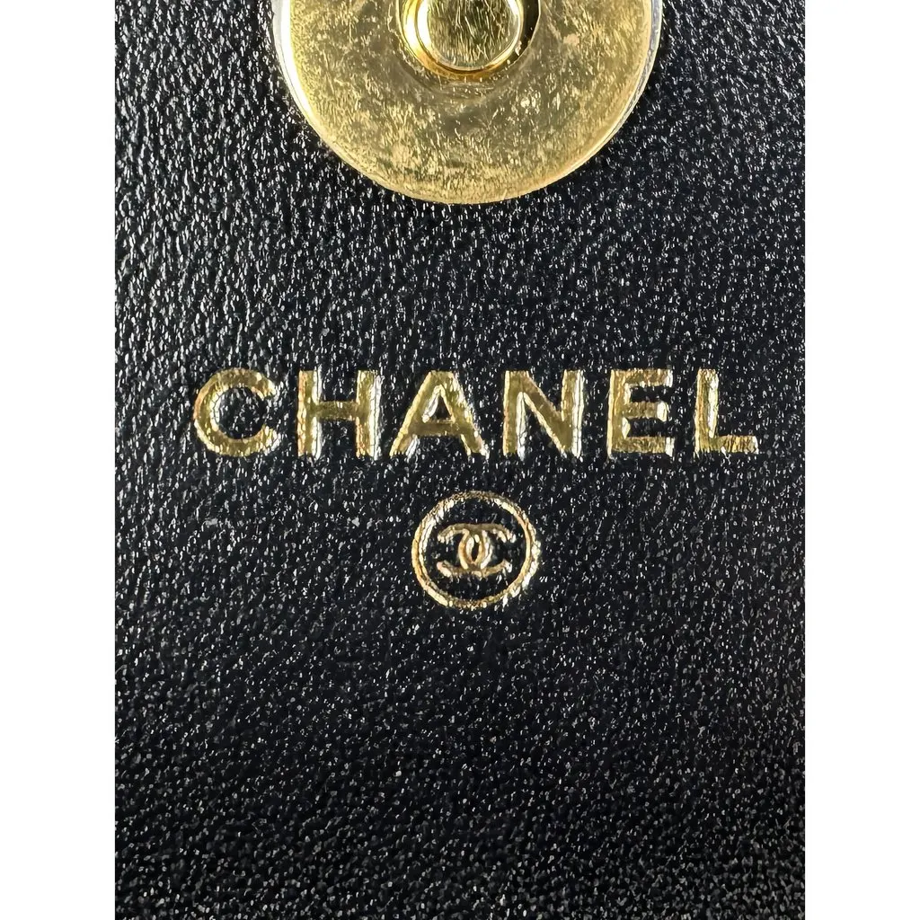 Chanel Mini Quilted Lambskin Resin Pearl Chain Flap Black Leather Very good - Box View