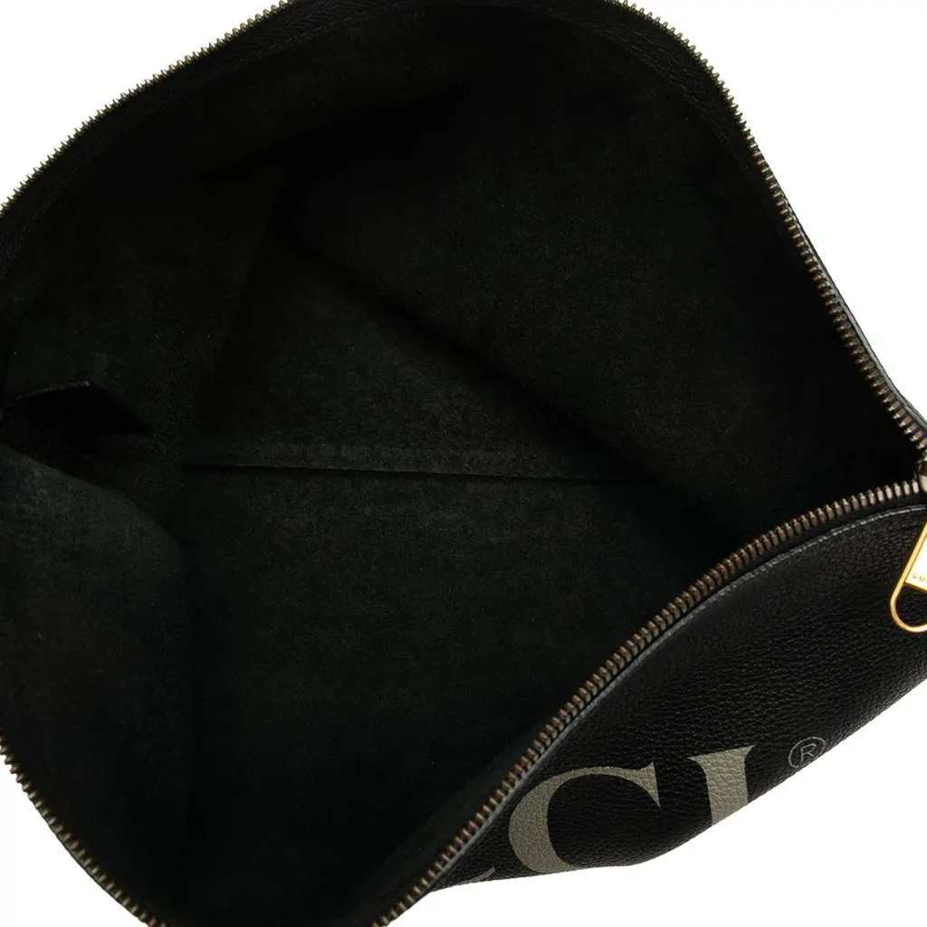 Gucci Leather Logo Clutch Black Leather Good - Model View