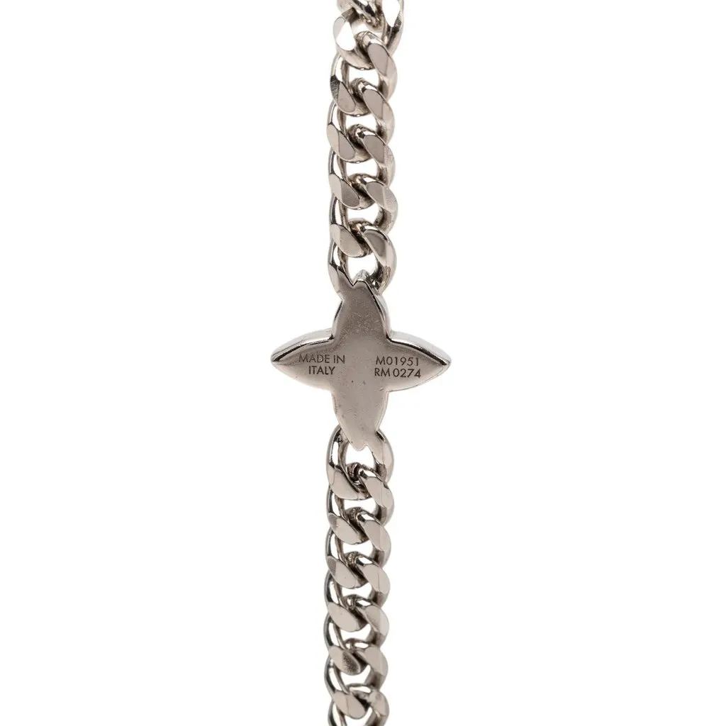 Louis Vuitton Brass Monogram Row Necklace Silver Metal Very good - Model View