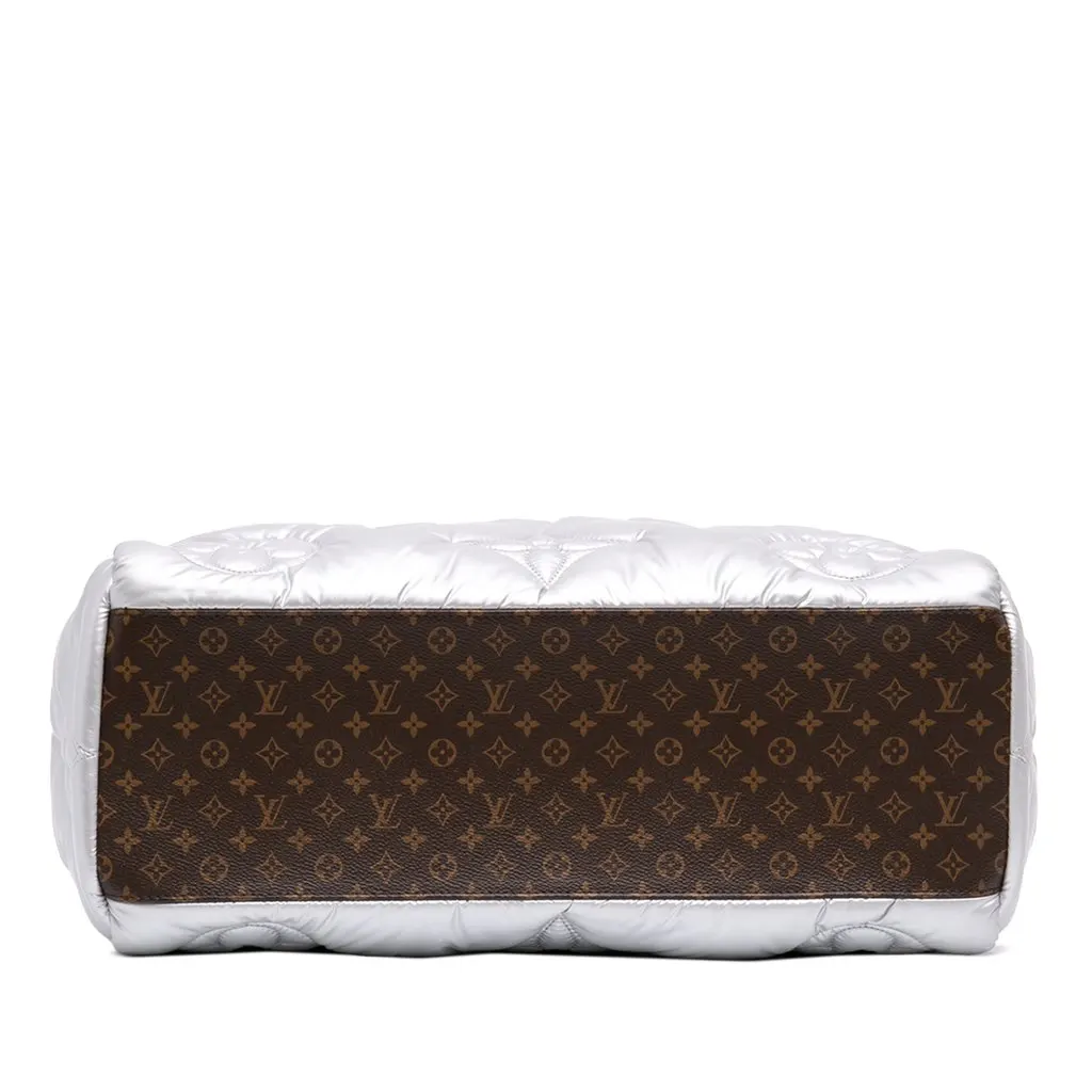 Louis Vuitton Econyl Monogram Pillow Onthego GM Silver Polyamide Very good - Inside View