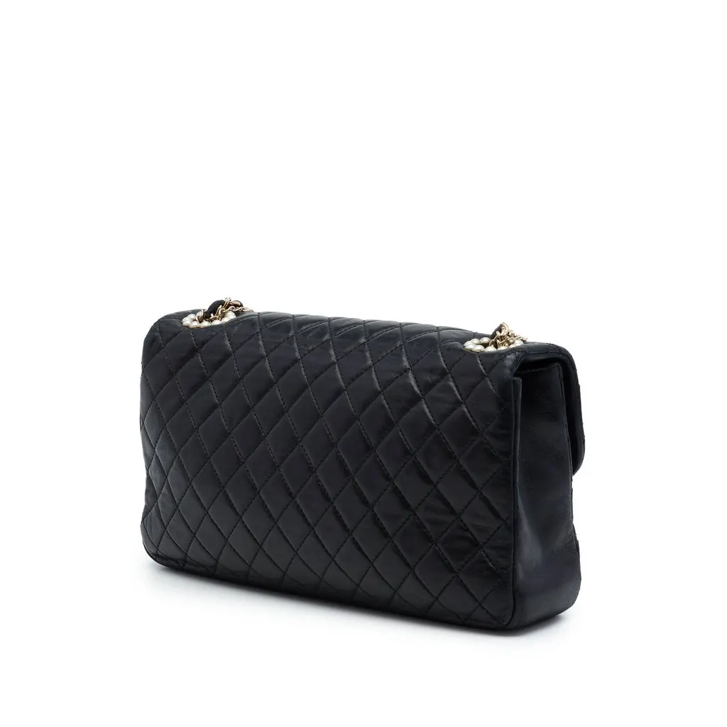 Chanel Medium Quilted Lambskin Westminster Pearl Flap Black Leather Very good - Back View
