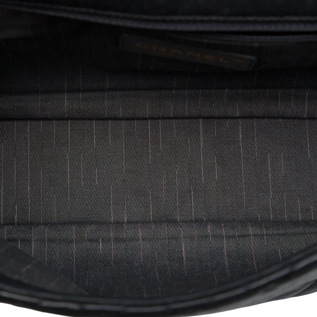 Chanel Medium Quilted Lambskin Westminster Pearl Flap Black Leather Very good - Model View