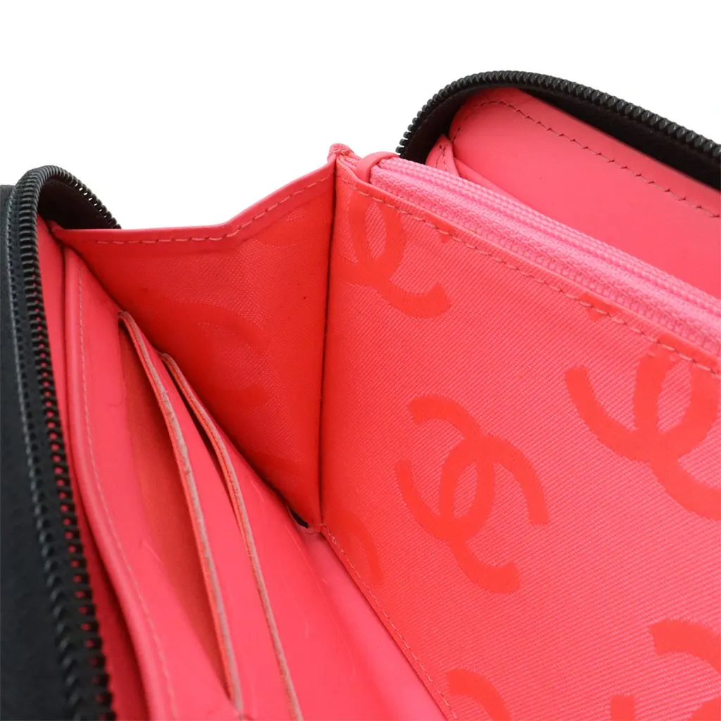 Chanel Quilted Lambskin Cambon Ligne Zippy Wallet Black Leather Very good - Box View