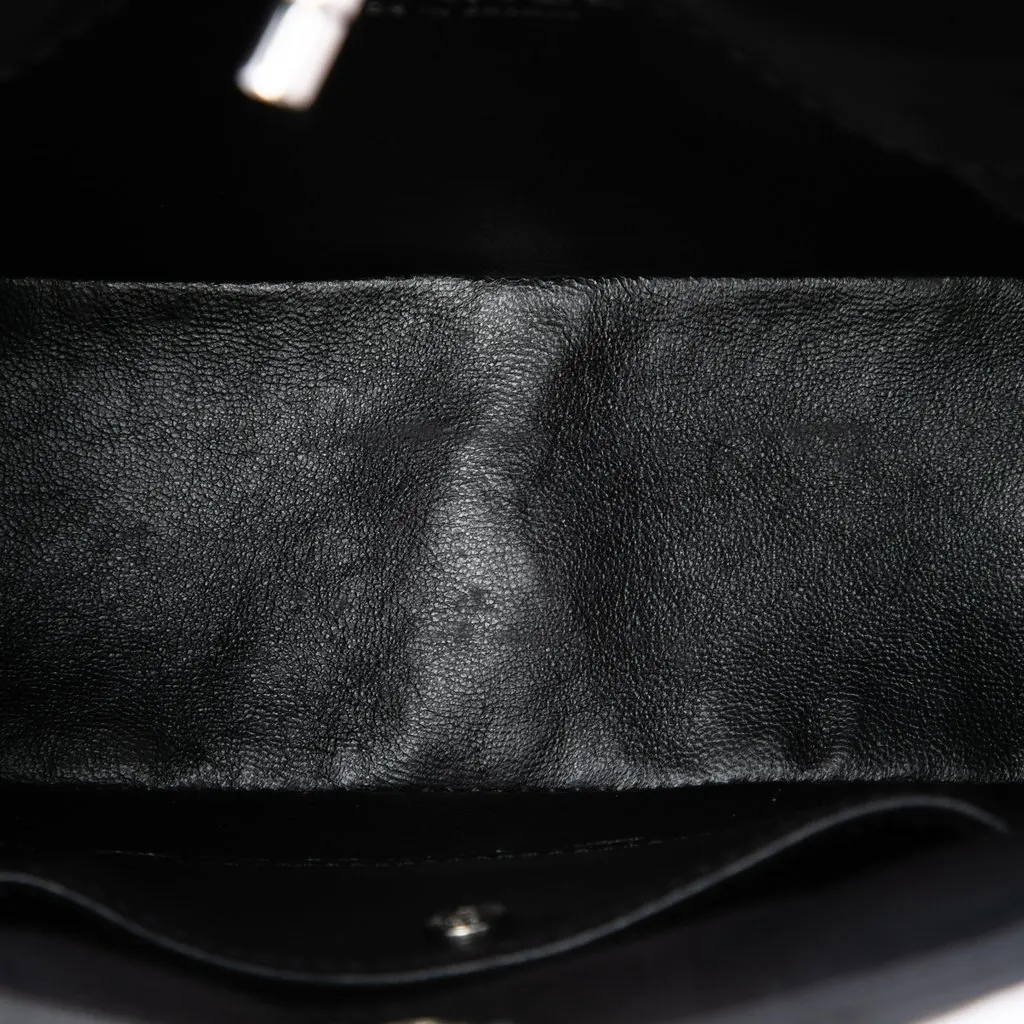 Chanel CC Quilted Lambskin Chain Crossbody Black Leather Very good - Model View