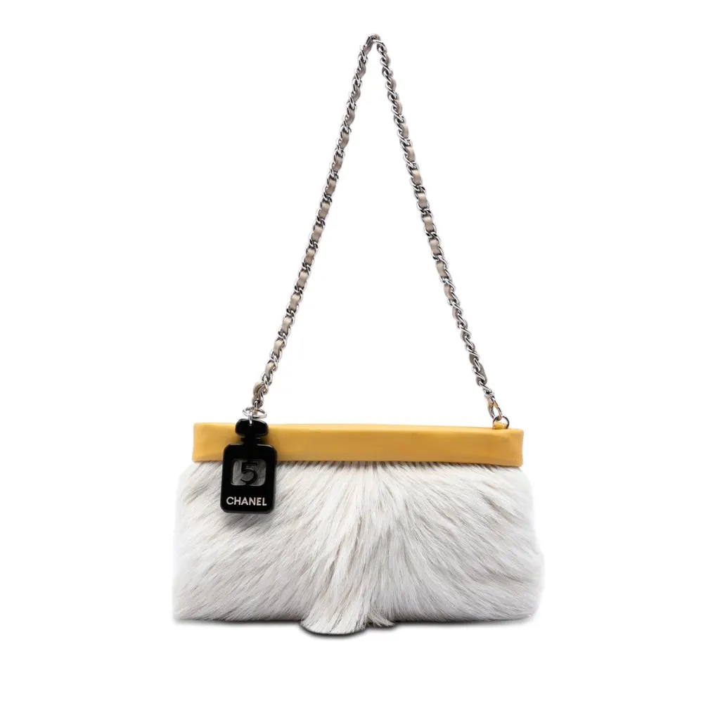 Chanel Rabbit Fur No.5 Perfume Bottle Charm Pochette White Very good - Front View