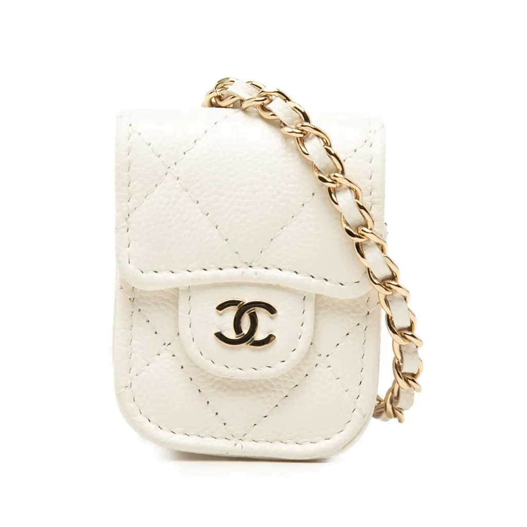 Chanel CC Quilted Caviar AirPods Case White Leather Very good - Front View