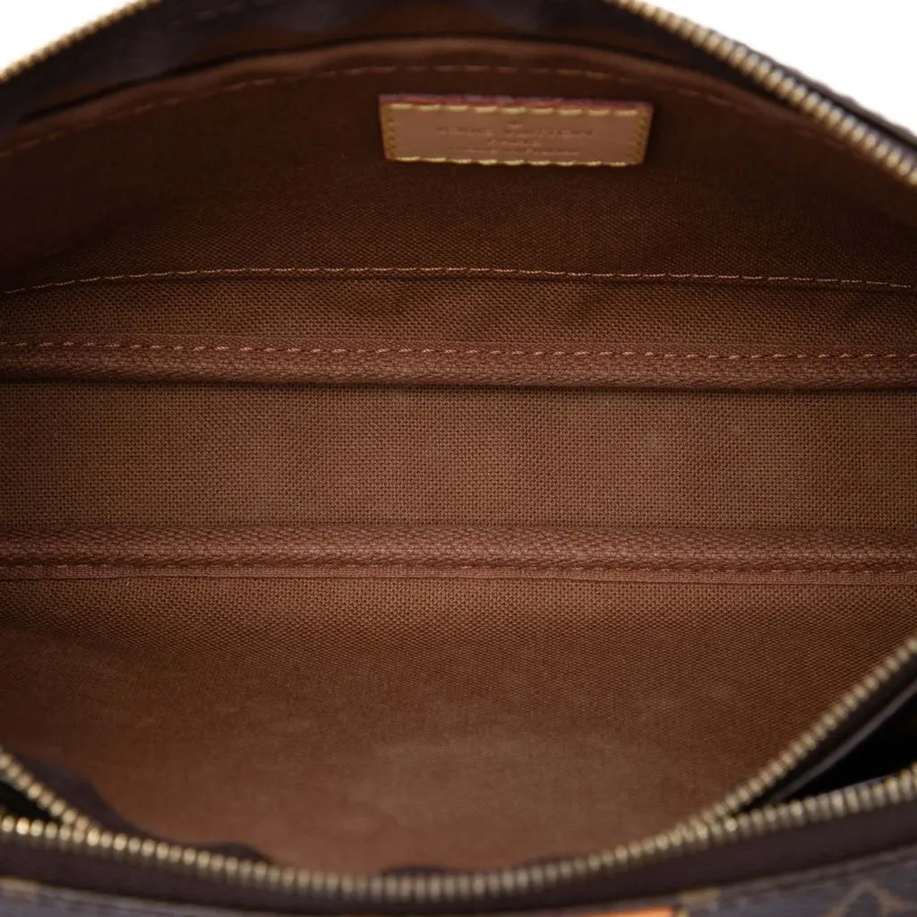 Louis Vuitton Monogram Multi Pochette Accessoires Brown Very good - Model View