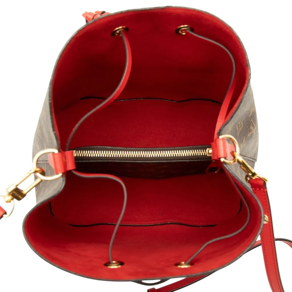 Louis Vuitton Monogram Neonoe MM Brown Very good - Model View
