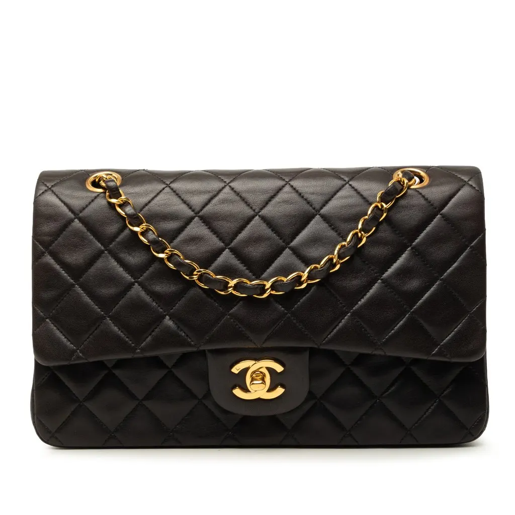 Chanel Medium Classic Lambskin Double Flap Black Leather Very good - Front View