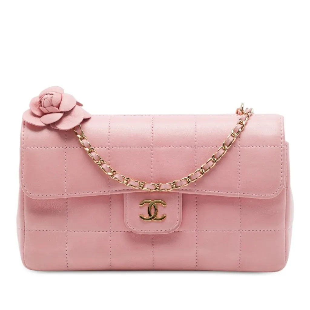 Chanel Mini CC Chocolate Bar Lambskin Camellia Flap Pink Leather Very good - Front View