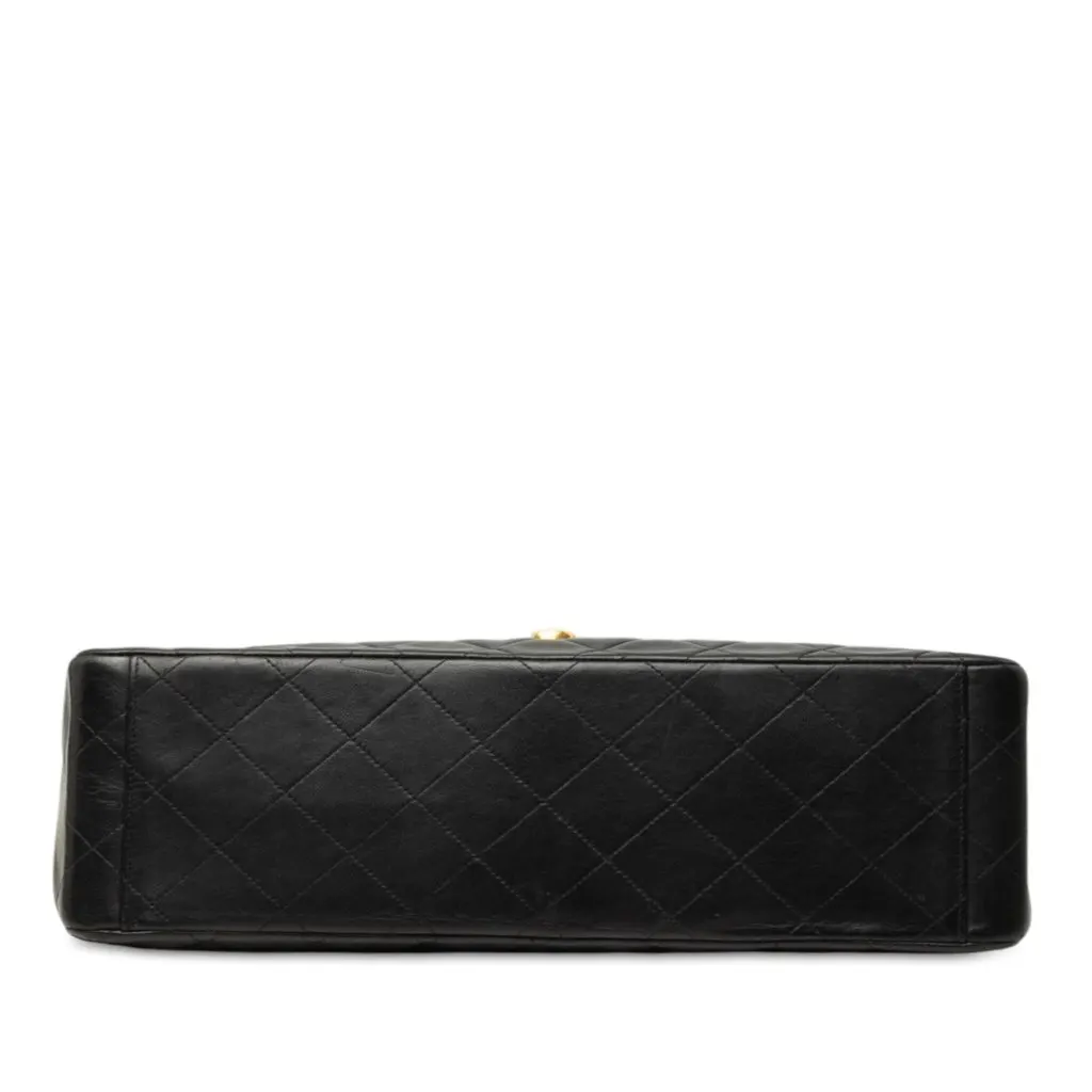 Chanel Maxi XL Classic Lambskin Single Flap Black Leather Very good - Inside View