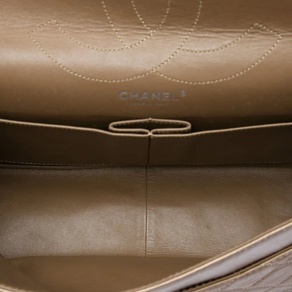 Chanel Quilted Metallic Aged Calfskin Reissue 2.55 Double Flap 227 Brown Leather Very good - Model View