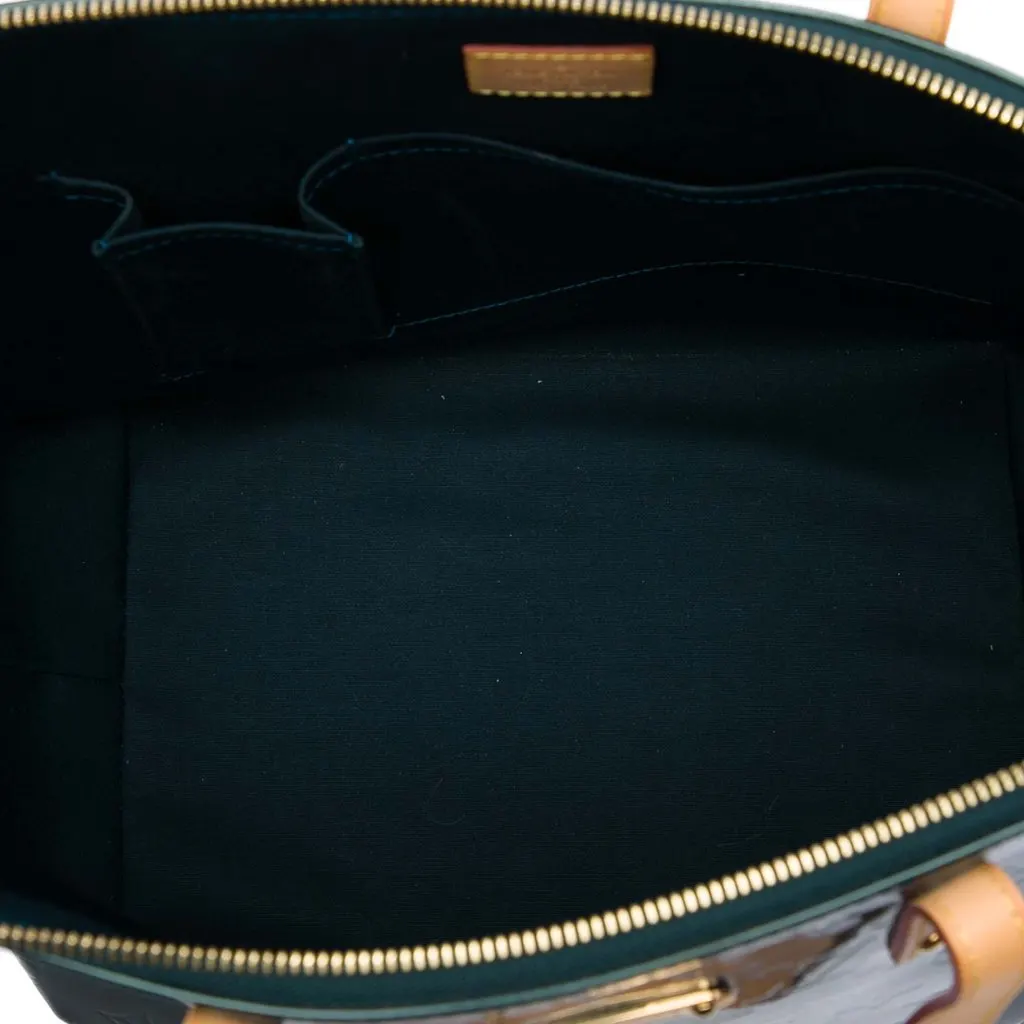Louis Vuitton Monogram Vernis Bellevue GM Green Leather Very good - Model View