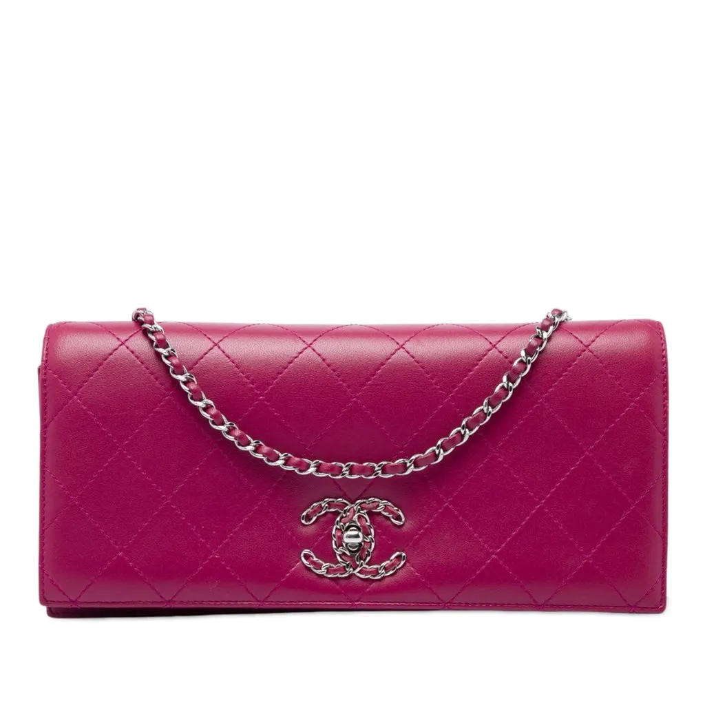 Chanel Quilted Lambskin 19 Clutch on Chain Pink Leather Very good - Front View