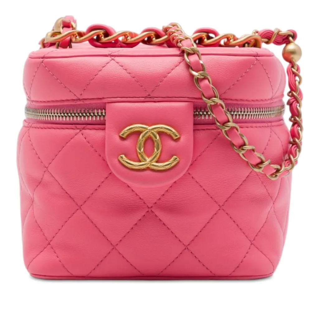 Chanel Small CC Quilted Lambskin Vanity Case With Chain Pink Leather Very good - Front View