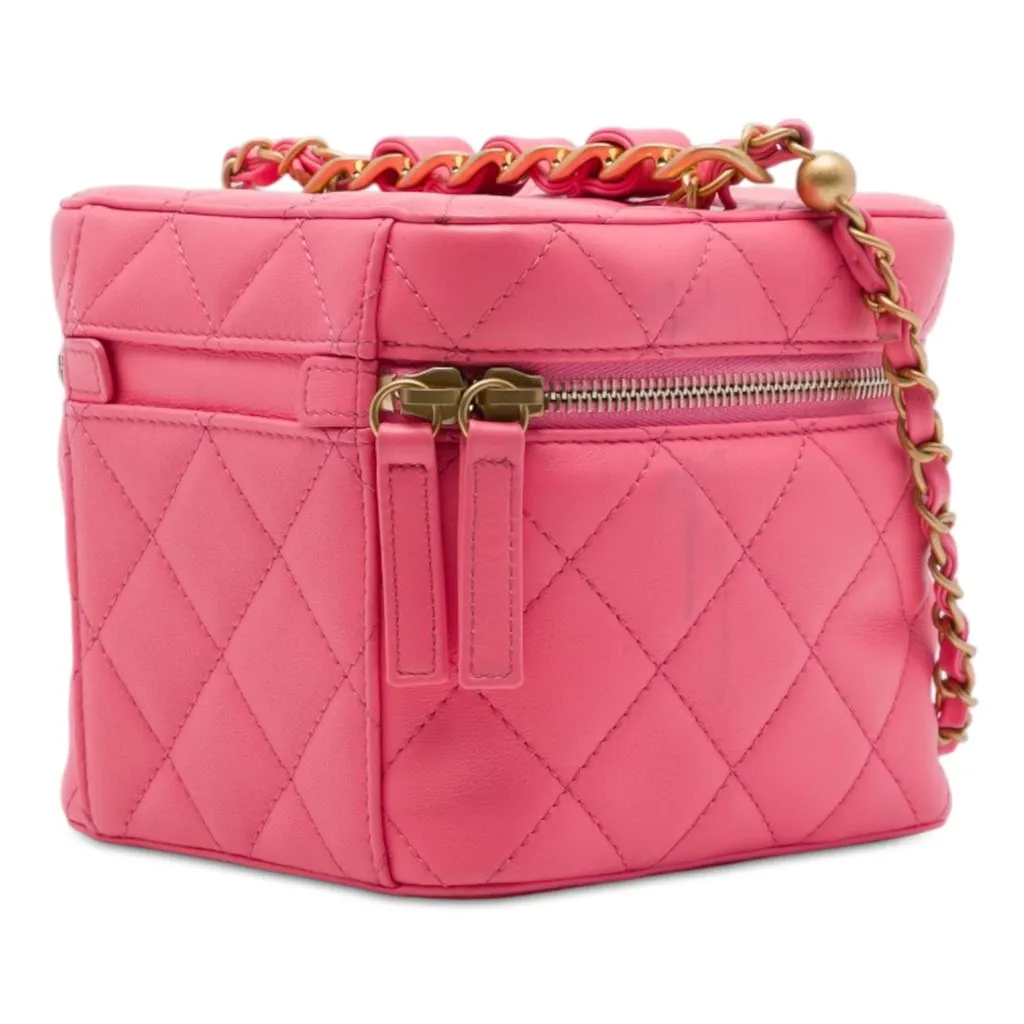 Chanel Small CC Quilted Lambskin Vanity Case With Chain Pink Leather Very good - Back View